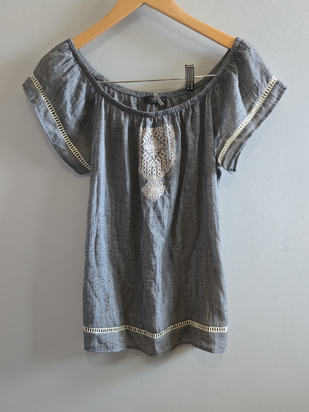 Black and White THML Top With Embroidery Size Medium
